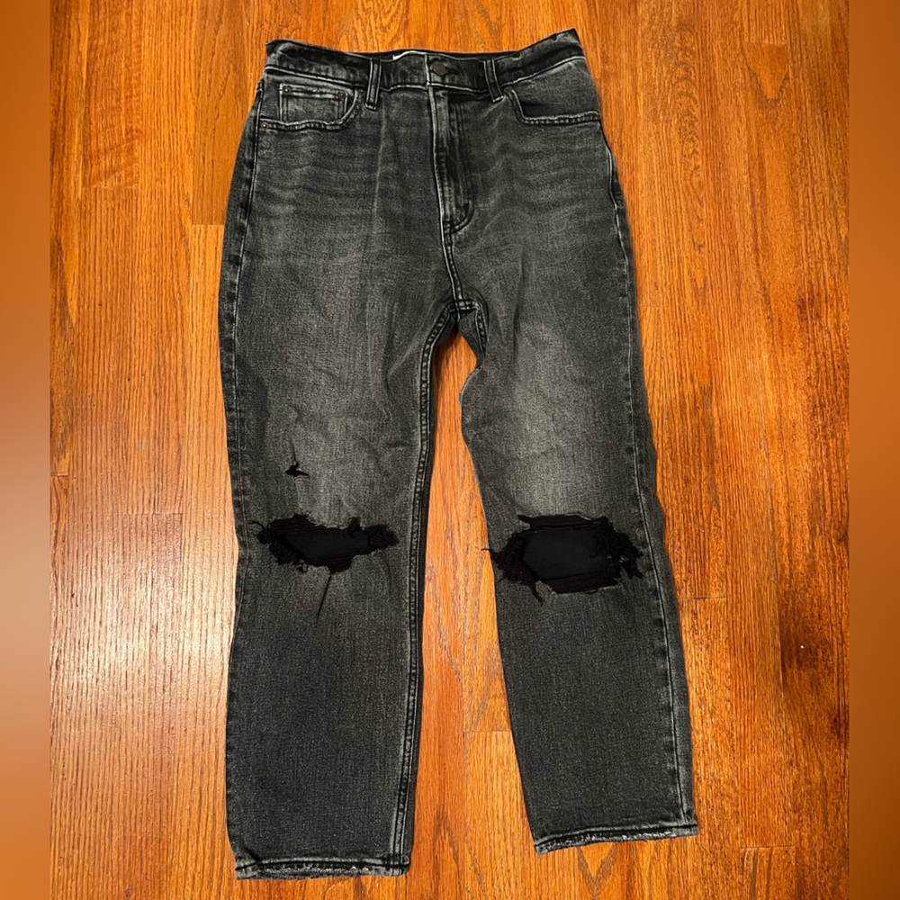 Abercrombie dark grey cropped ripped jeans